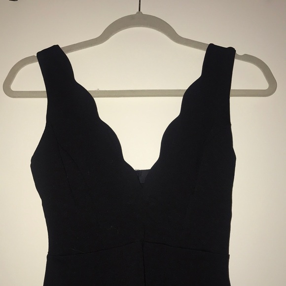 Lulus scallop dress - Picture 2 of 4